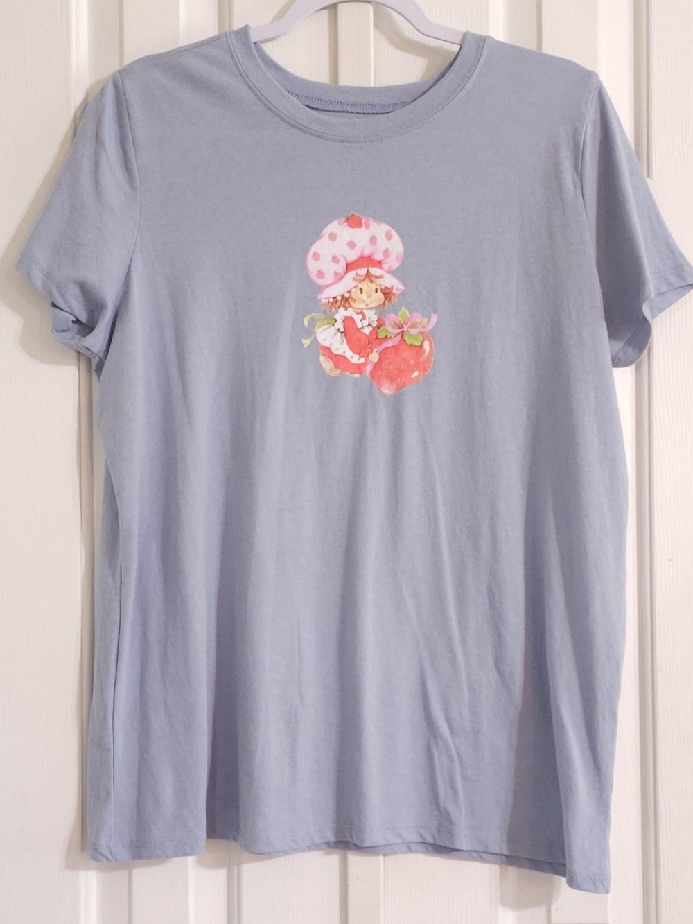 Torrid Strawberry Shortcake Classic Fit Tee size 00